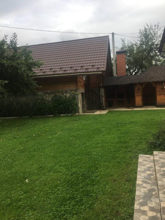 Vila Шепіт Лісу Šešory Exteriér fotografie